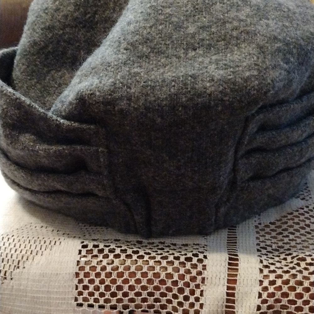 Angela William wool blend hat - Picture 3 of 4